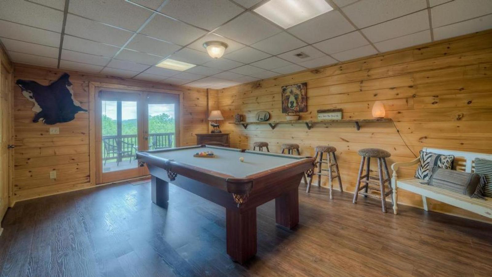 Big Sky Retreat by Escape to Blue Ridge Main image 1